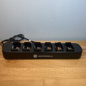 Genuine OEM Motorola RPN4055A Charging Station 6 Bay Charger CU30-E6116-000F